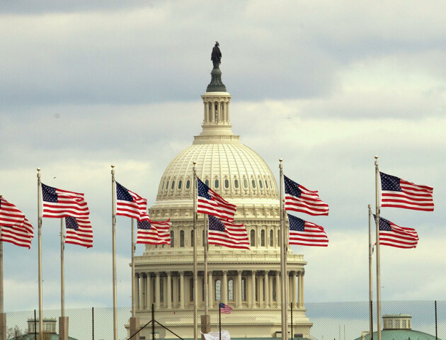 США виділять Україні 600 мільйонів, МВФ розглядає надання підтримки на 2,2 мільярда доларів