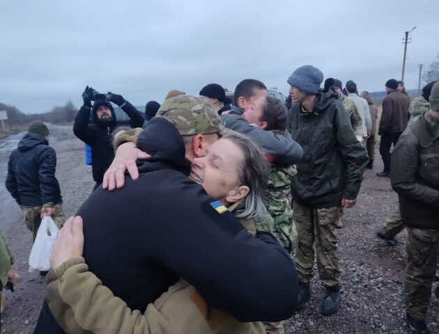Серед звільнених з російського полону Захисників – є також лучанин. ВІДЕО