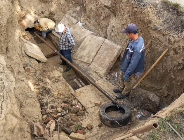 Ремонт тепломереж у Луцьку: коли з'явиться гаряча вода