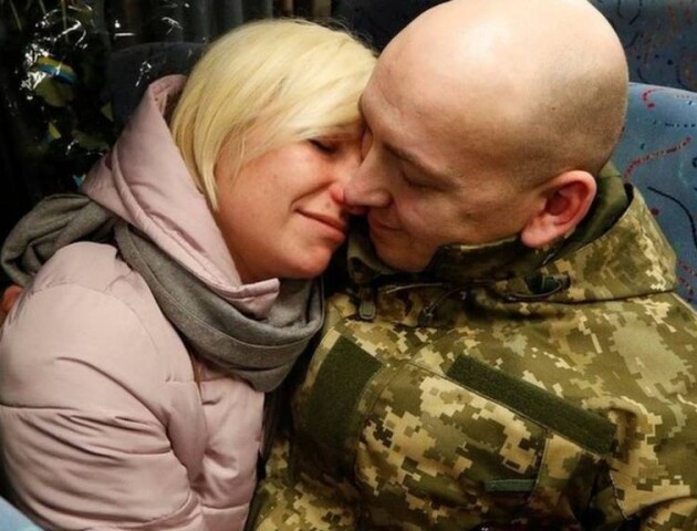Розповіли, який стан здоров'я звільнених з полону українців
