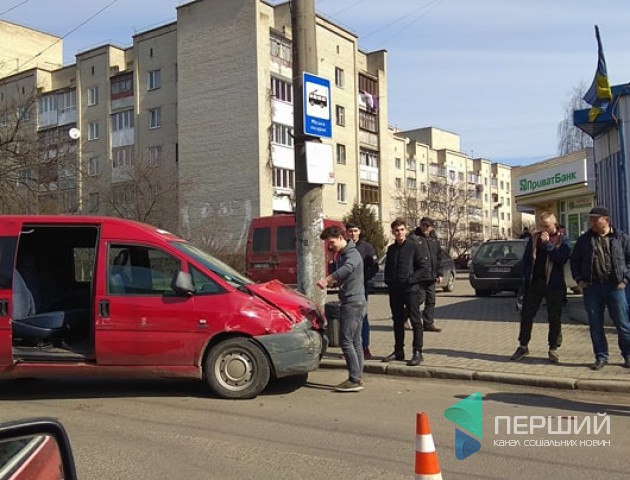 У Луцьку на проспекті Відродження сталася ДТП. ФОТО