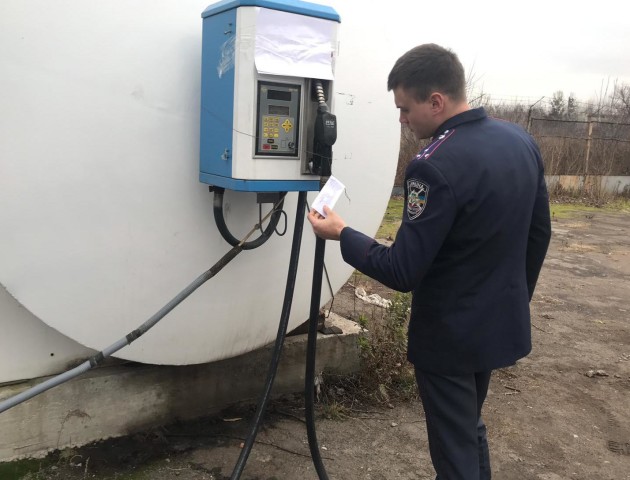 На Волині викрили одразу три нелегальні заправки