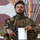Головнокомандувач ЗСУ нагородив захисника з Волині