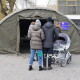Як у наметі серед Луцька вчать реанімувати і допомагати пораненим