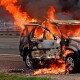 У Луцьку горів автомобіль. Відео