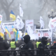 Тисячі підприємців з різних регіонів протестують у Києві. Не обійшлося без сутичок із поліцією