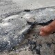 У селі на Волині «асфальт кладуть на пісок». Підрядник заперечує звинувачення
