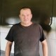 Автомайстер на Волині безплатно фарбує машини військових
