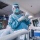 Коронавірус в Україні: 827 нових хворих та 26 смертей