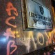 У Києві – масштабна акція «Стерненку – волю!». Офіс президента закидали фаєрами