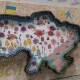 У Луцьку відкрили виставку розмальованих уламків зброї та амуніції. ФОТО