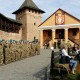 Як у Луцькому замку вручали орден «Народний герой України»