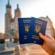 Ще одна країна скасувала візи для українців