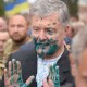 У центрі Києва Петра Порошенка облили зеленкою