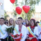 Лучани засипали Facebook фото з останніх дзвоників