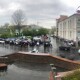Біля Луцькради зібралися підприємці. Вимагають відкрити ринки