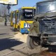 У Луцьку зіштовхнулися маршрутка та вантажівка. Сімох осіб госпіталізували