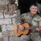 Воїн Волинської бригади тероборони записав музичне вітання до Дня Матері. ВІДЕО