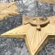 У Луцьку просять прибрати комуністичну символіку на меморіалі