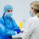 В Україні за минулу добу виявили більш як 34 тисячі хворих на ковід. Статистика