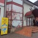 Їжа безкоштовно. У Турійську встановили холодильник для безпритульних