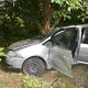 На Волині авто врізалося у дерево: постраждали троє людей