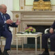 Лукашенко в Москві заявив, що Україна хотіла напасти на Білорусь - покаже Путіну «якісь карти»