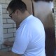 18-річний переселенець у Луцьку знайшов роботу через оголошення на під'їзді