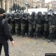 У Києві відбувається мітинг підприємців. Почались сутички з поліцією. ФОПи встановлюють намети