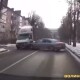 У Луцьку легковик врізався у вантажний бус. Показали момент аварії