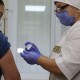 Як і коли вакцинуватимуть від коронавірусу вчителів, вихователів, викладачів