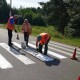 На волинських трасах наносять розмітку і встановлюють знаки