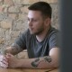 Бариста з загону швидкого реагування. Переселенець з Краматорська працює у луцькому кафе