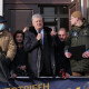Порошенка відпустили під особисте зобов'язання