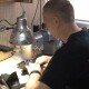 За день 15-20 пар. Лучанин шиє тактичні рукавиці для військових