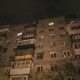 У Луцьку з вікна багатоповерхівки випав хлопець. Він у лікарні