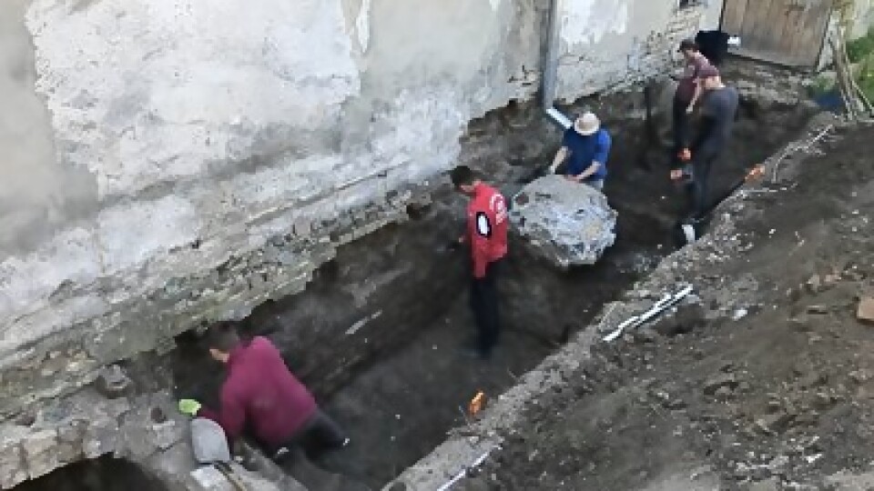 У Луцьку археологи знайшли вхід до трьох підземних кімнат монастиря шариток