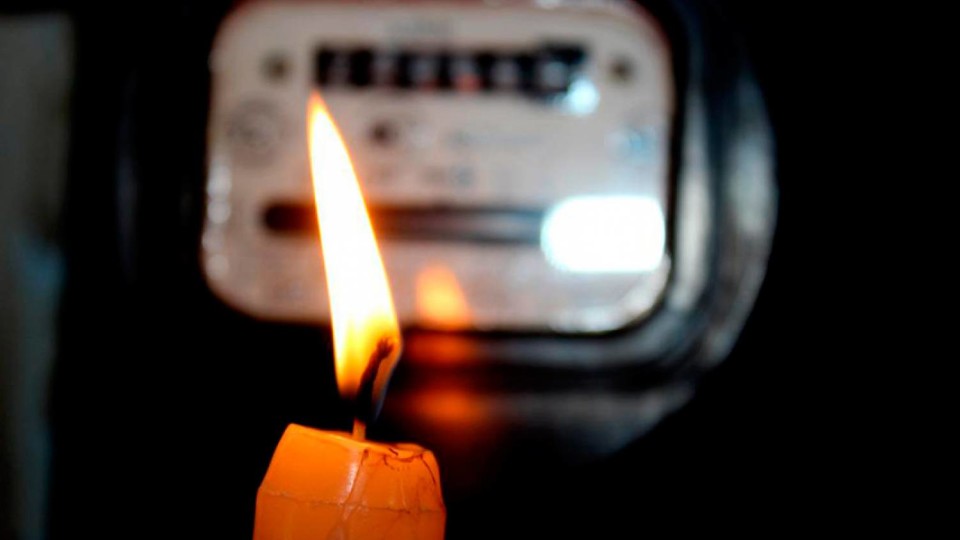 Графік відключення світла у Луцьку 16 листопада