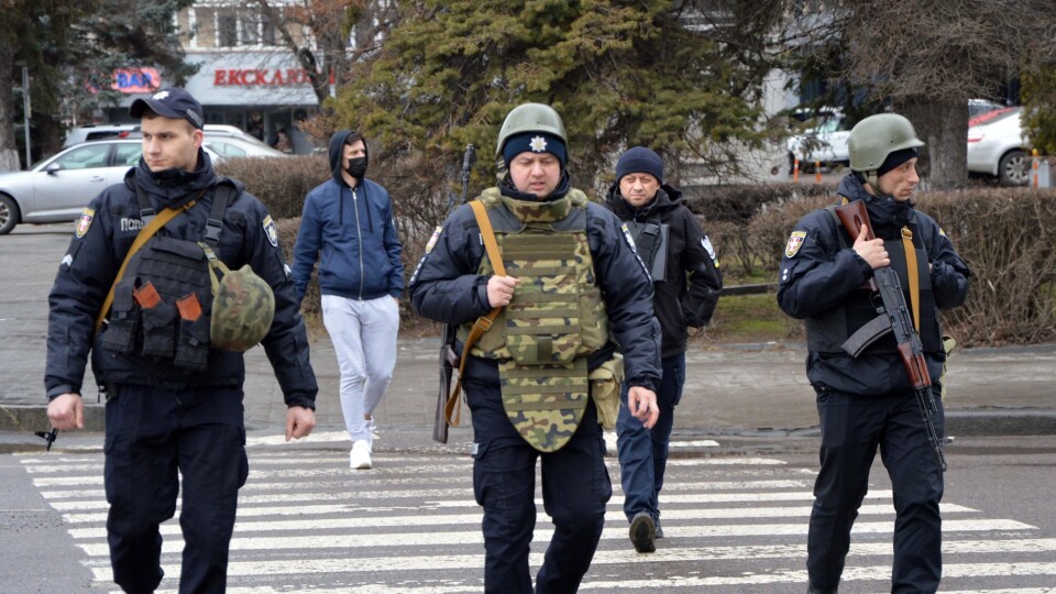 На Волині охороняють порядок півтори сотні нарядів поліції