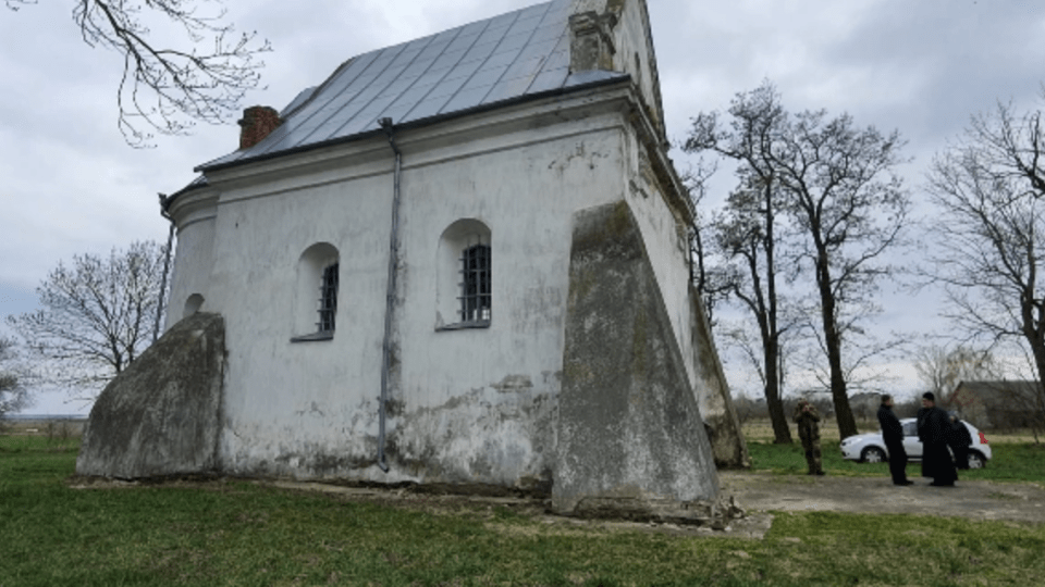 І у прихожан, і у священників були сльози на очах. На Волині 500-літня церква перейшла до ПЦУ