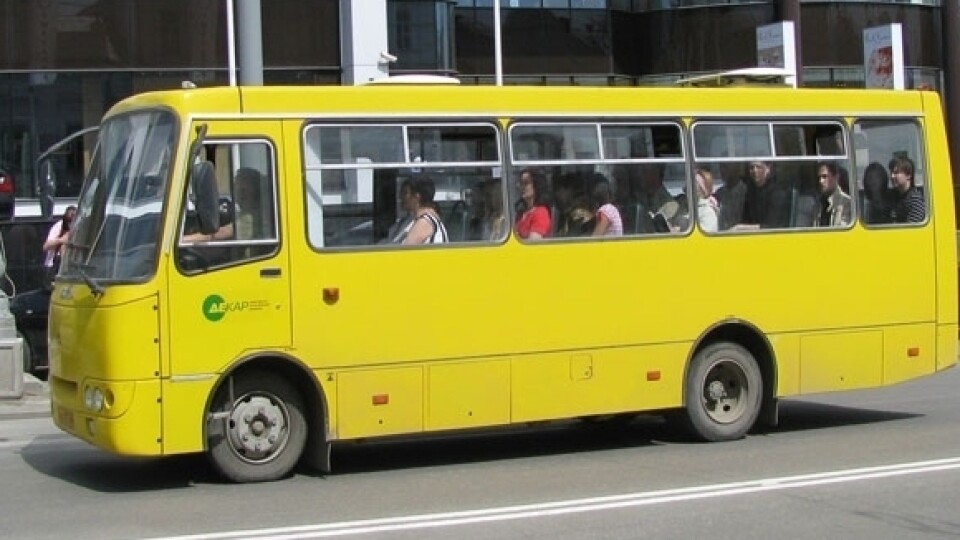 У Луцьку будуть розривати договори з перевізниками, які не виїжджають ввечері на маршрути