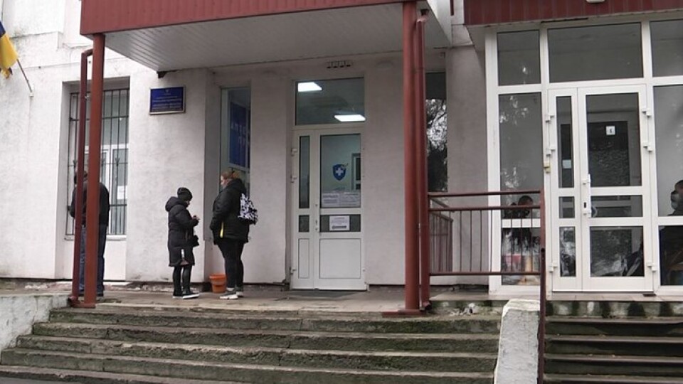 У Волинській інфекційній лікарні – 11 дітей з коронавірусом. У якому вони стані