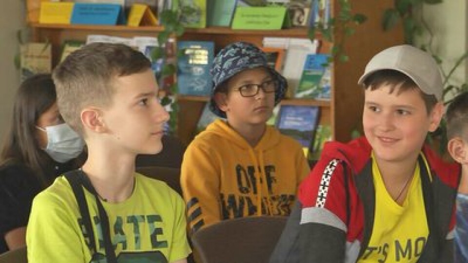 У Луцьку підлітків навчають домедичної допомоги та правилам інформаційної безпеки