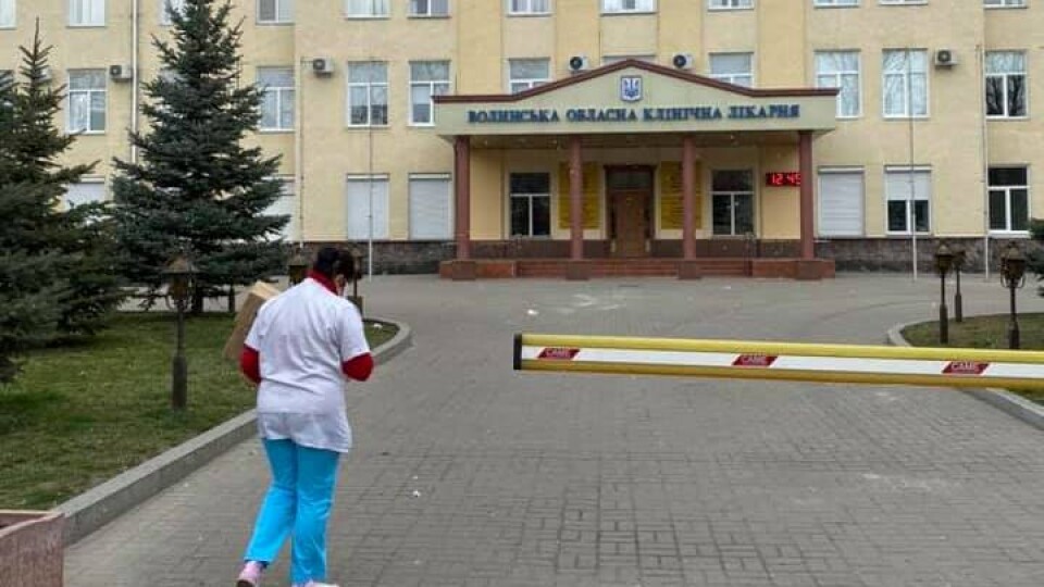Для двох лікарень Волині бізнесмен купив 2 тисячі масок