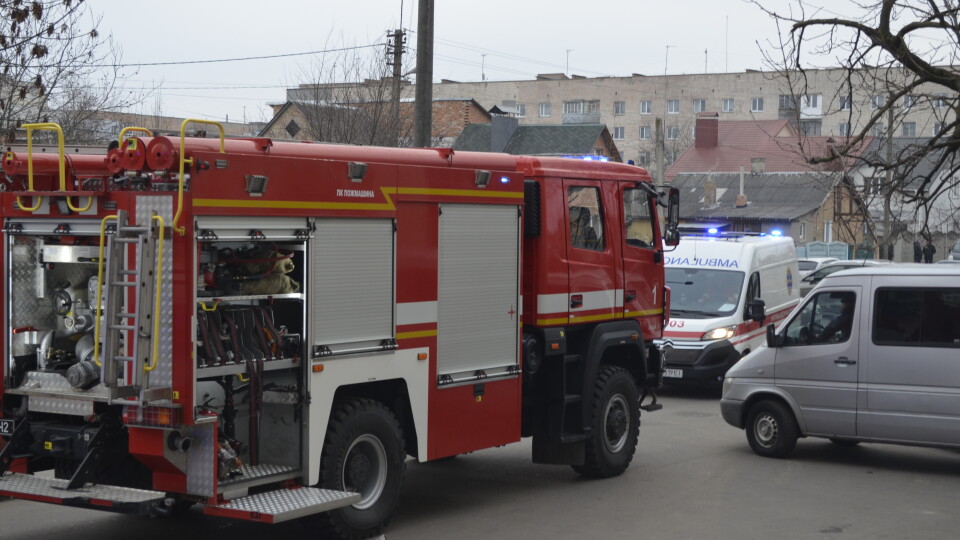 У Луцьку на балконі багатоквартирного будинку виникла пожежа