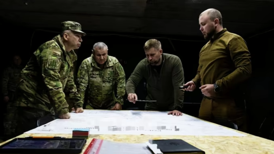 Ворог намагається прорватися до адмінкордону Дніпропетровської області – Сирський