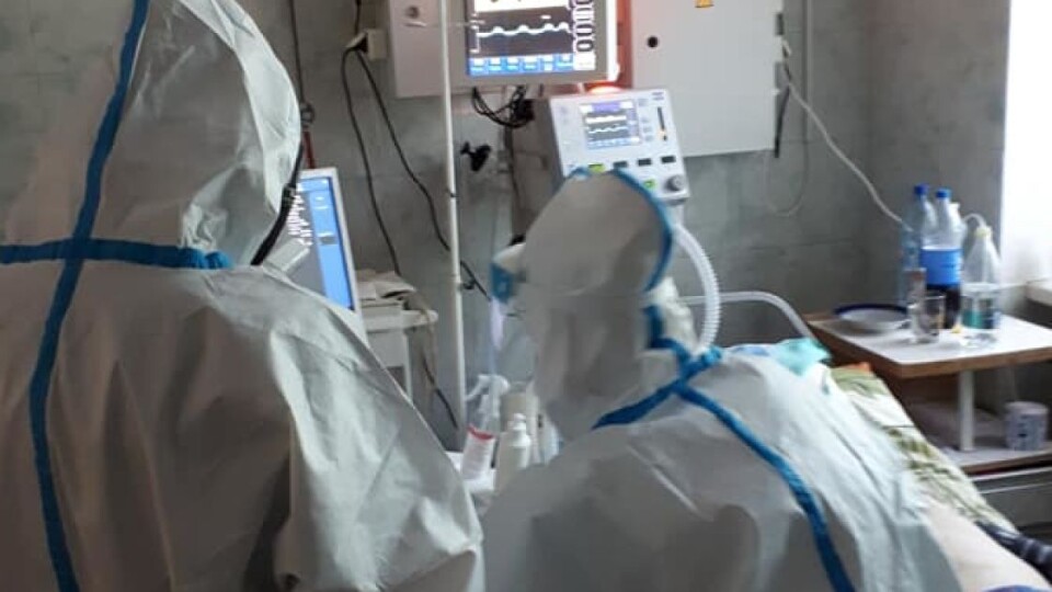 У світі почали розробку інгаляційної вакцини від коронавірусу