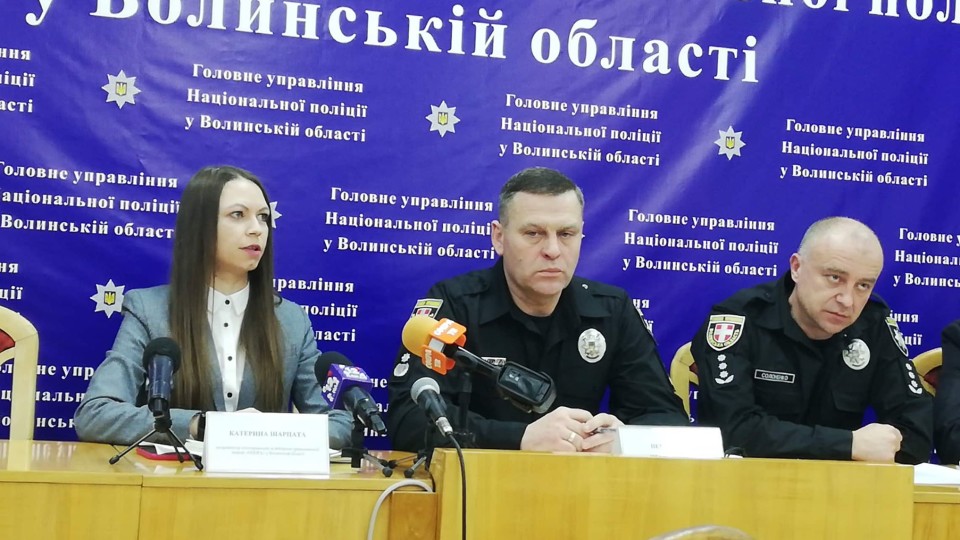 На Волині перед виборами агітують лише 17 кандидатів із 44