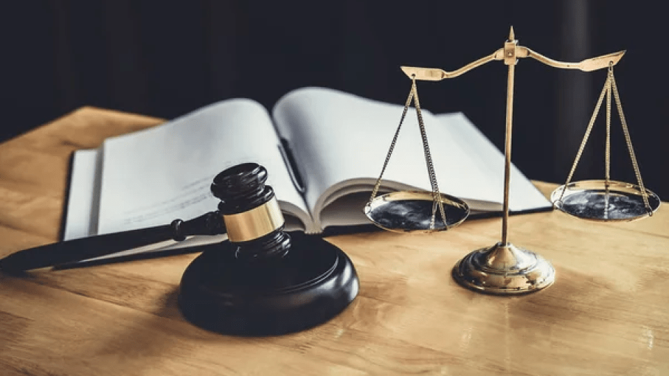 Адвокат з питань нерухомості: ваш надійний захисник у правових питаннях з майном