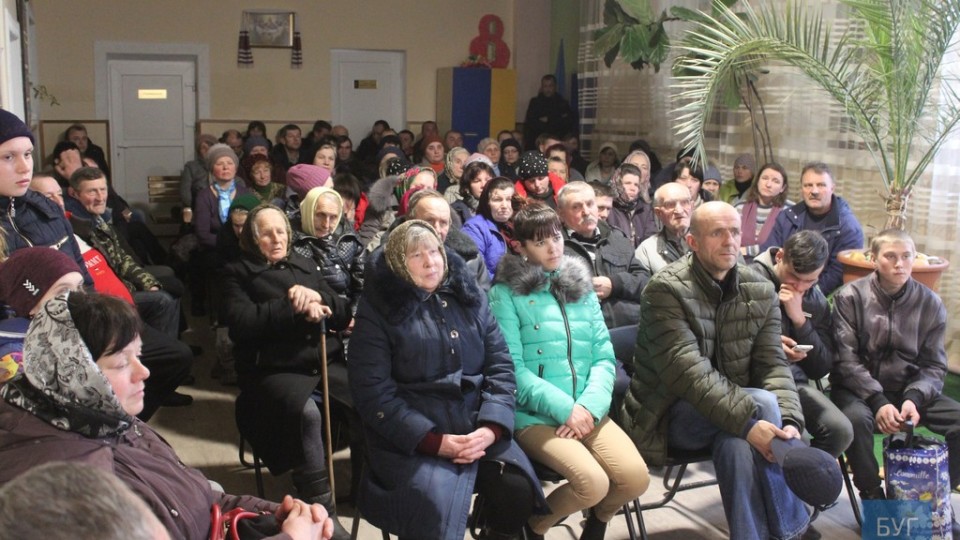 На Волині мешканці декомунізованого села вимагають повернути стару назву. ВІДЕО